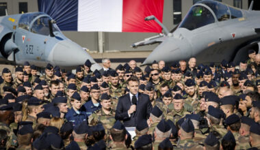 Ukraine : Emmanuel Macron presse les Américains de sanctionner Moscou en cas de refus d'un cessez-le-feu - 30/05/2025 à 09:17