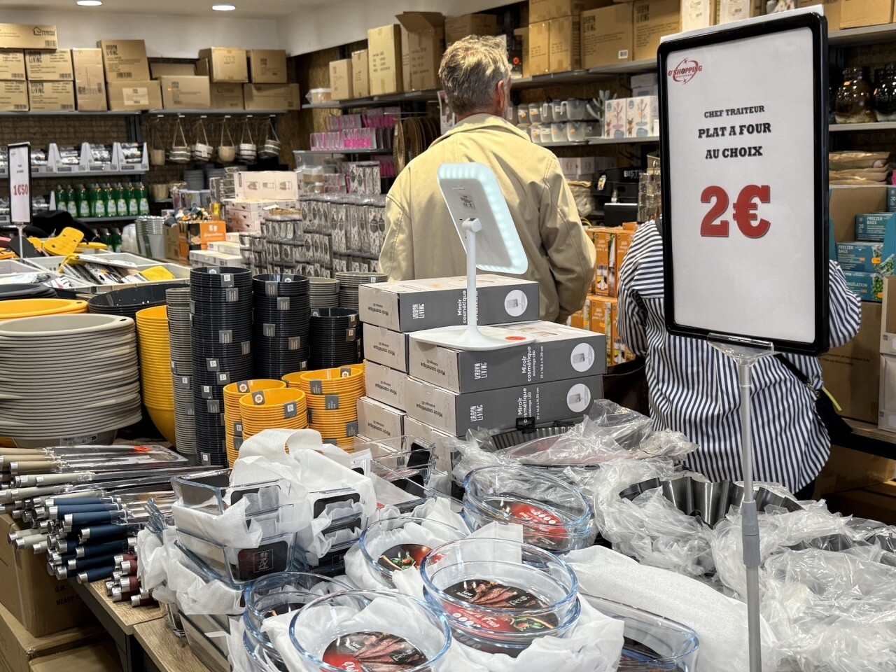 une nouvelle boutique de déstockage a ouvert à Lille