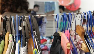 une énorme vente de vêtements de marque vintage et outlet à petits prix ce week-end !