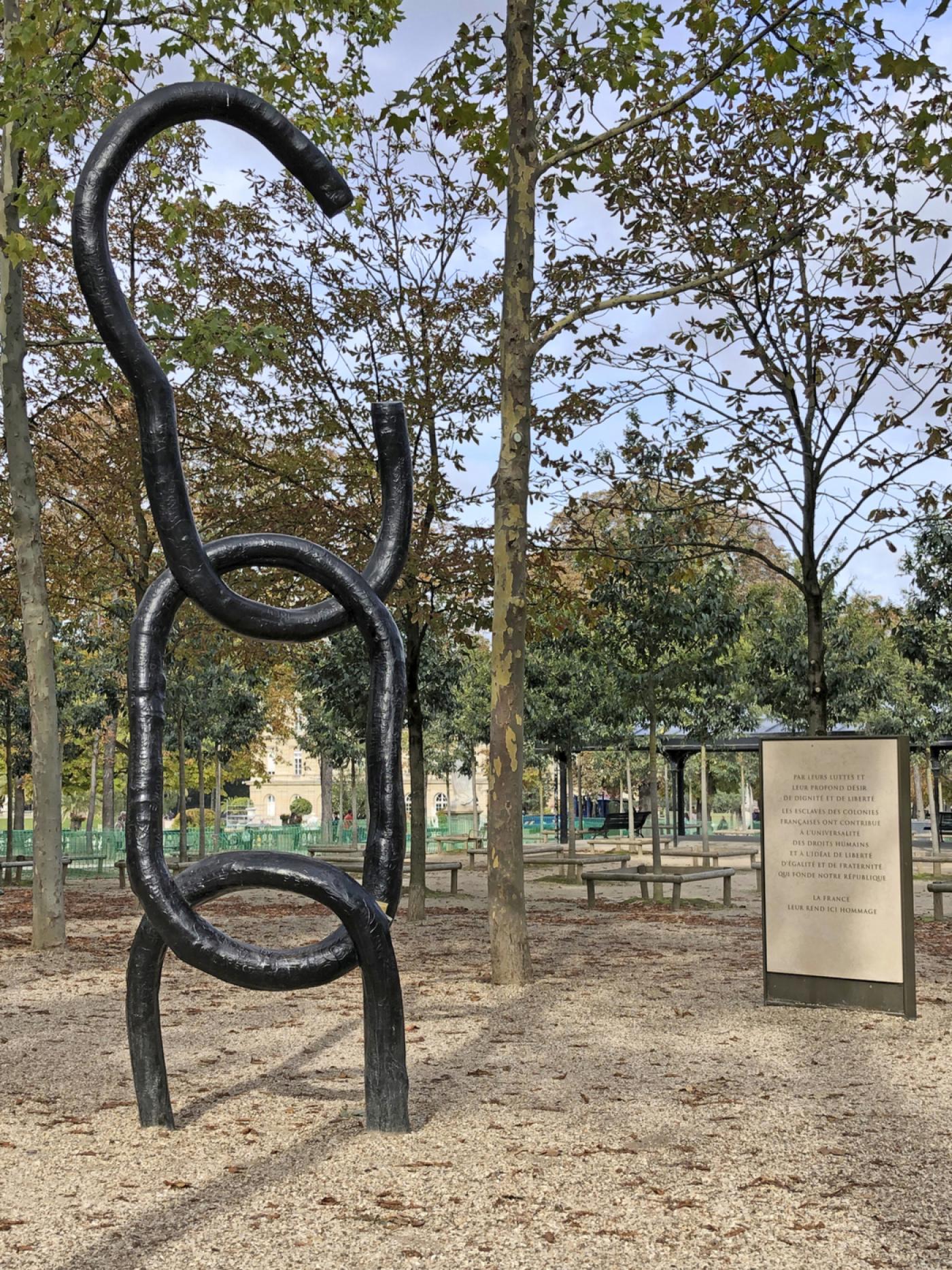 Fabrice Hyber, Le Cri, l&amp;#039;Écrit, 2007, bronze. Mémorial de l’abolition de l’esclavage au musée du Luxembourg à Paris.