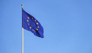 Vingt ans après le « non » au traité européen, l’Europe est-elle encore un clivage à gauche ?