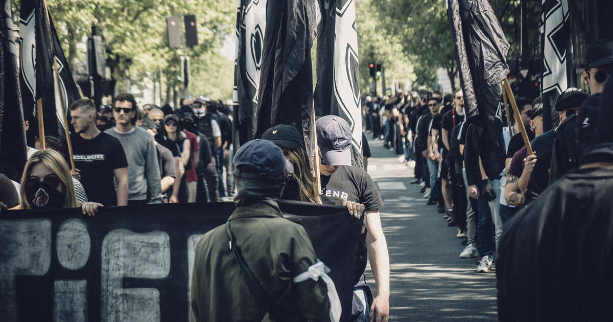 Le défilé néofasciste du «C9M» prévu ce samedi à Paris interdit par la préfecture de police – Libération