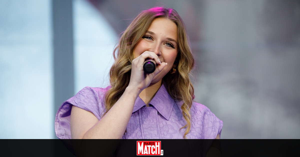 Petit moment de gêne pour Helena en plein concert à Nancy : la jeune chanteuse réagit avec humour, les images font le tour de la toile (VIDÉO)