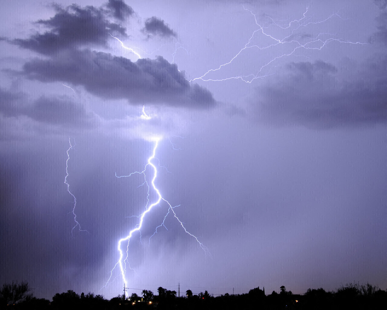 Météo. Des orages de grêle vont frapper la Loire, alerte activée : les secteurs concernés