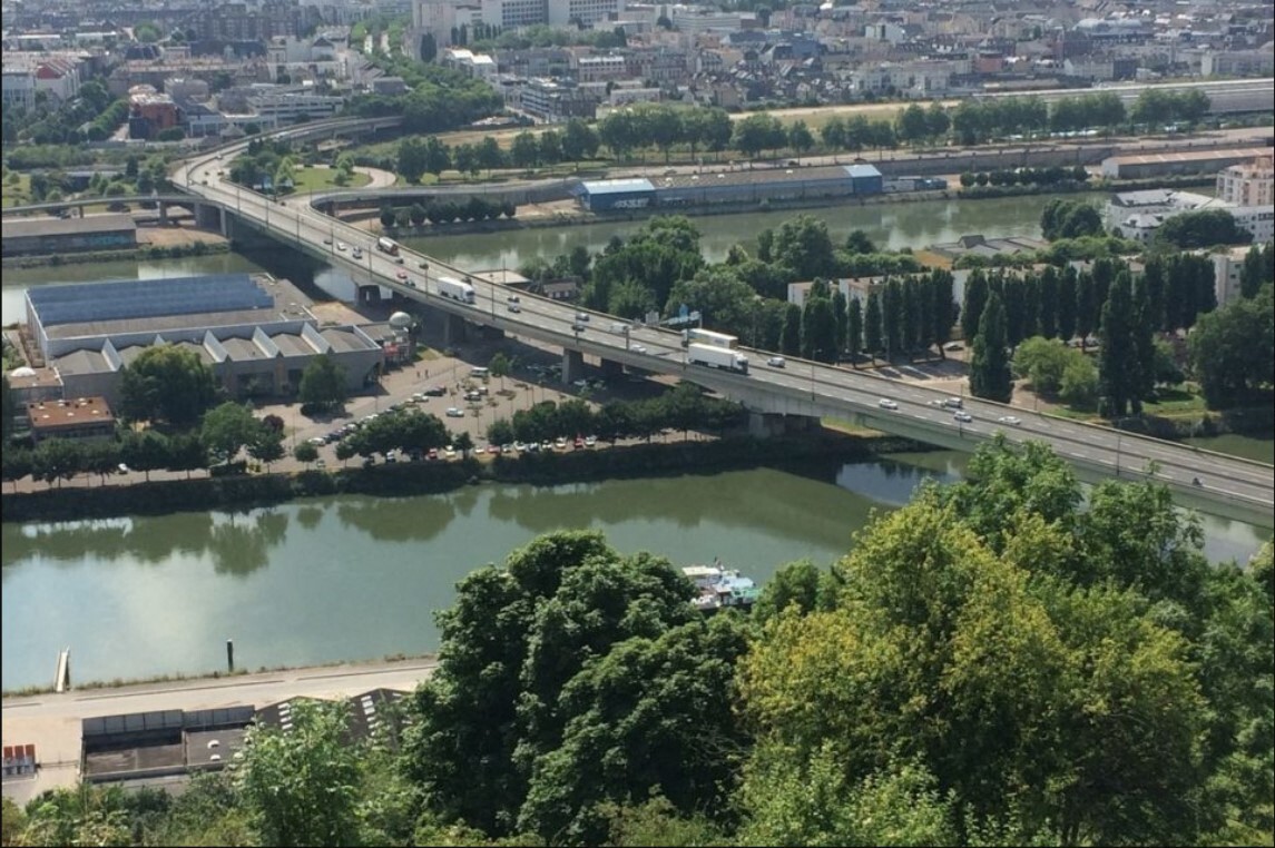 À Rouen, ils organisent une « fête citoyenne » pour réclamer la fin du contournement Est