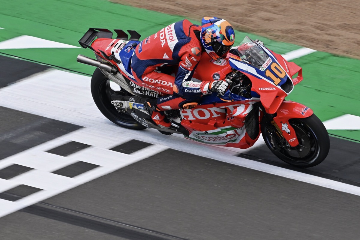 Luca Marini victime d'un pneumothorax et de multiples fractures à Suzuka