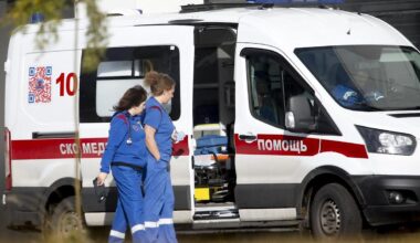 Face au manque de gynécologues, le recours aux “feldsher” inquiète en Russie