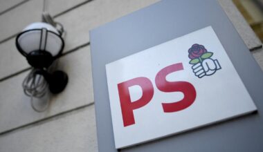 un militant socialiste soupçonné d’avoir volé la recette de la Fête de la rose locale
