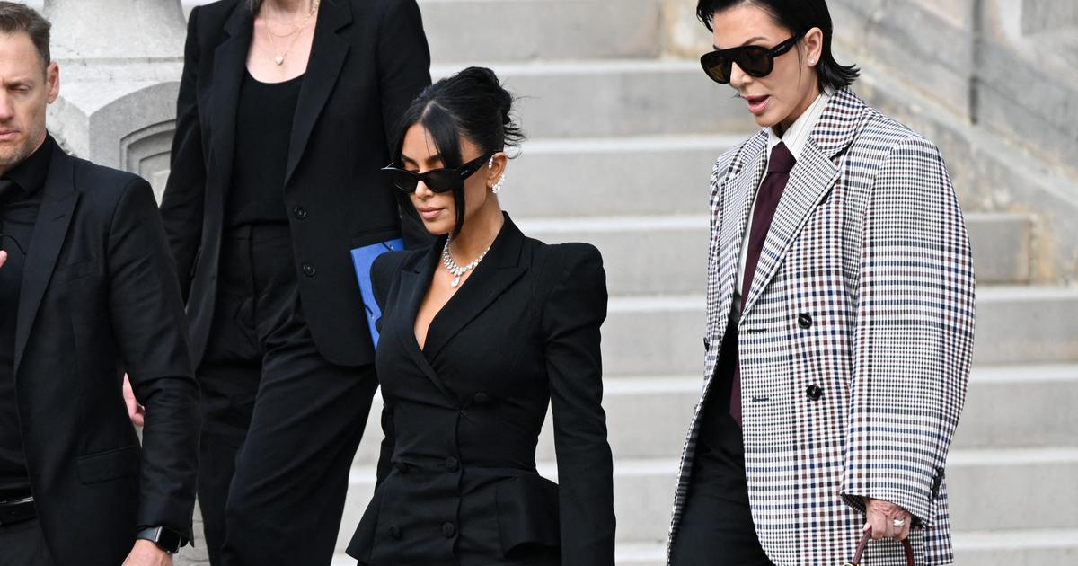 la publication cavalière (et en français) de Kim Kardashian après son procès