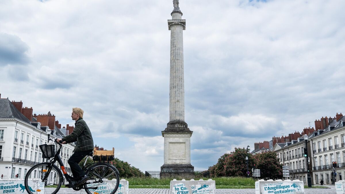 Quand le descendant des rois de France s’en prend à « l’invisibilisation » de la statue de Louis XVI à Nantes