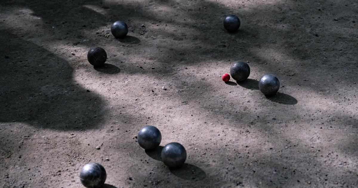 à Marseille, des cours d’initiation à la pétanque dans les écoles primaires