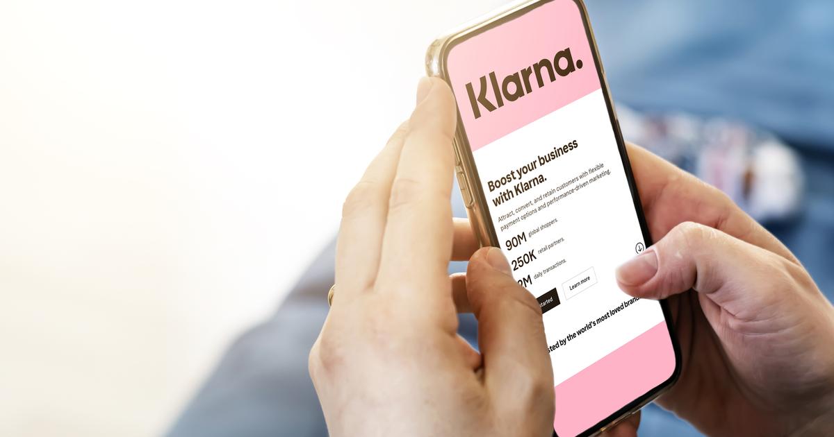 après avoir supprimé des postes au profit de l’IA, Klarna fait marche arrière