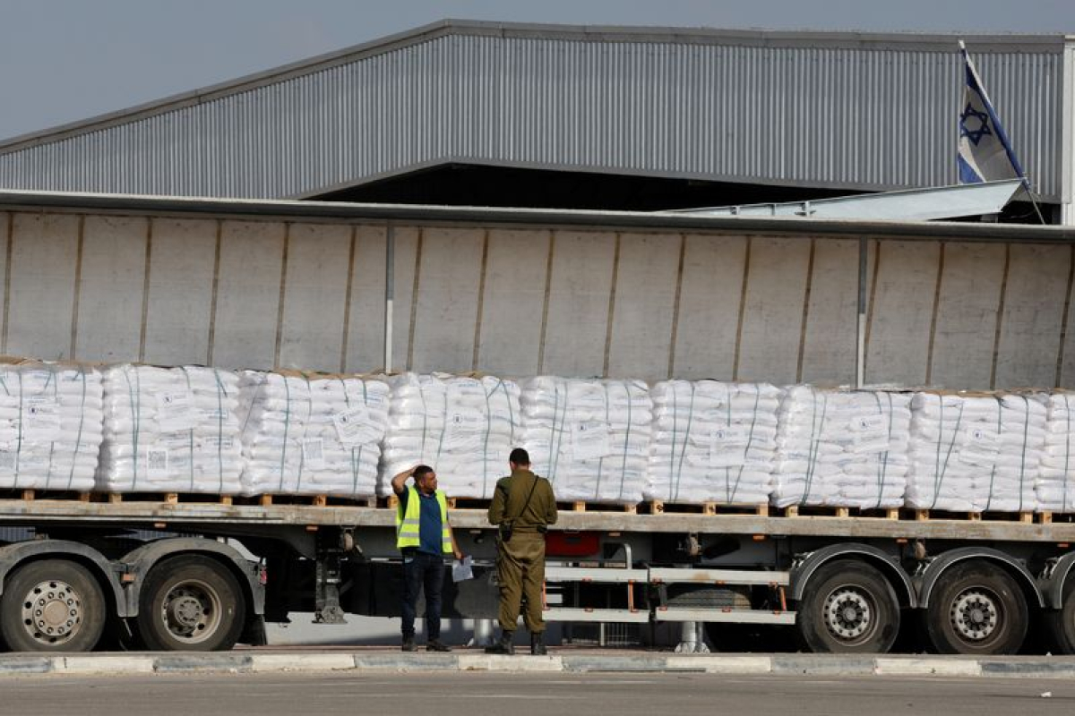 Gaza: Au moins six Palestiniens protégeant des camions humanitaires tués par des frappes israéliennes, selon le Hamas - 23/05/2025 à 16:40