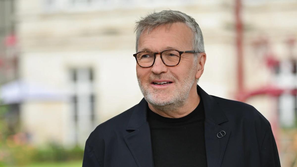 Laurent Ruquier révèle la raison pour laquelle il refuse d’aller dans Quelle Époque : "Je n’ai pas confiance…"