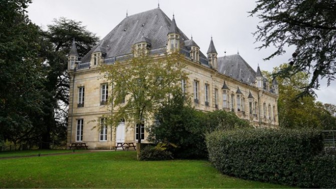 Girondins : des anciens joueurs de Bordeaux se rassemblent au Haillan