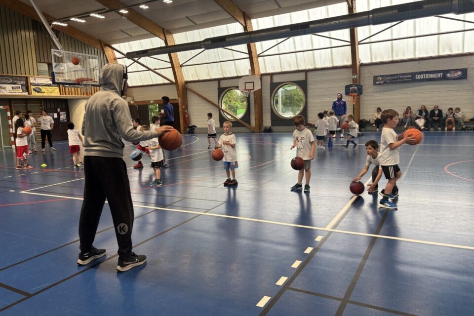 Entraînement encadré par les joueurs de ProB