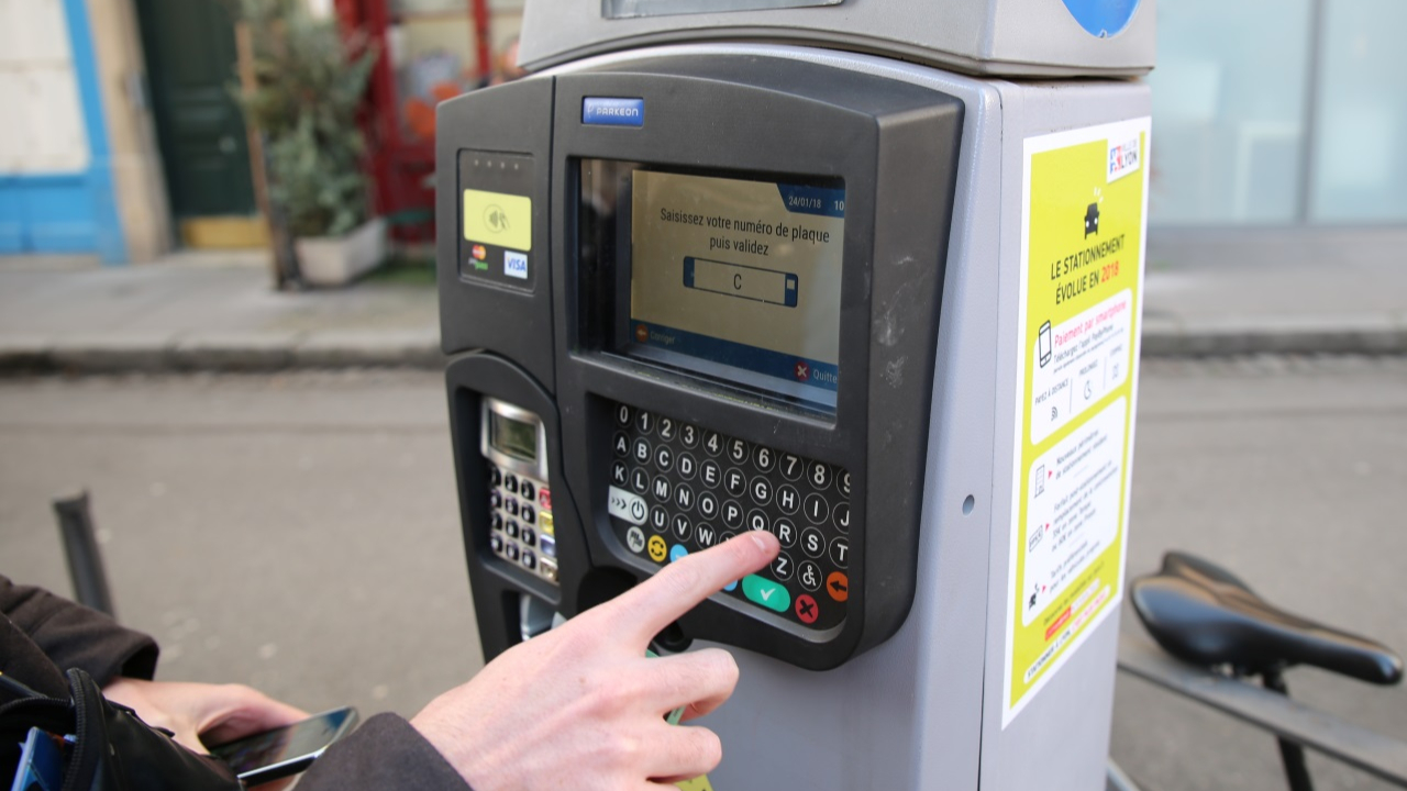 plusieurs rues vont devenir payantes dans quelques jours, découvrez lesquelles