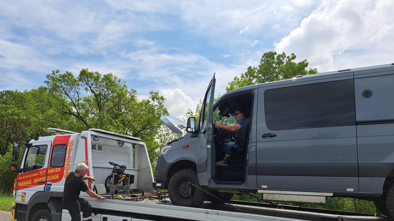 le naufragé de la route enfin dépanné