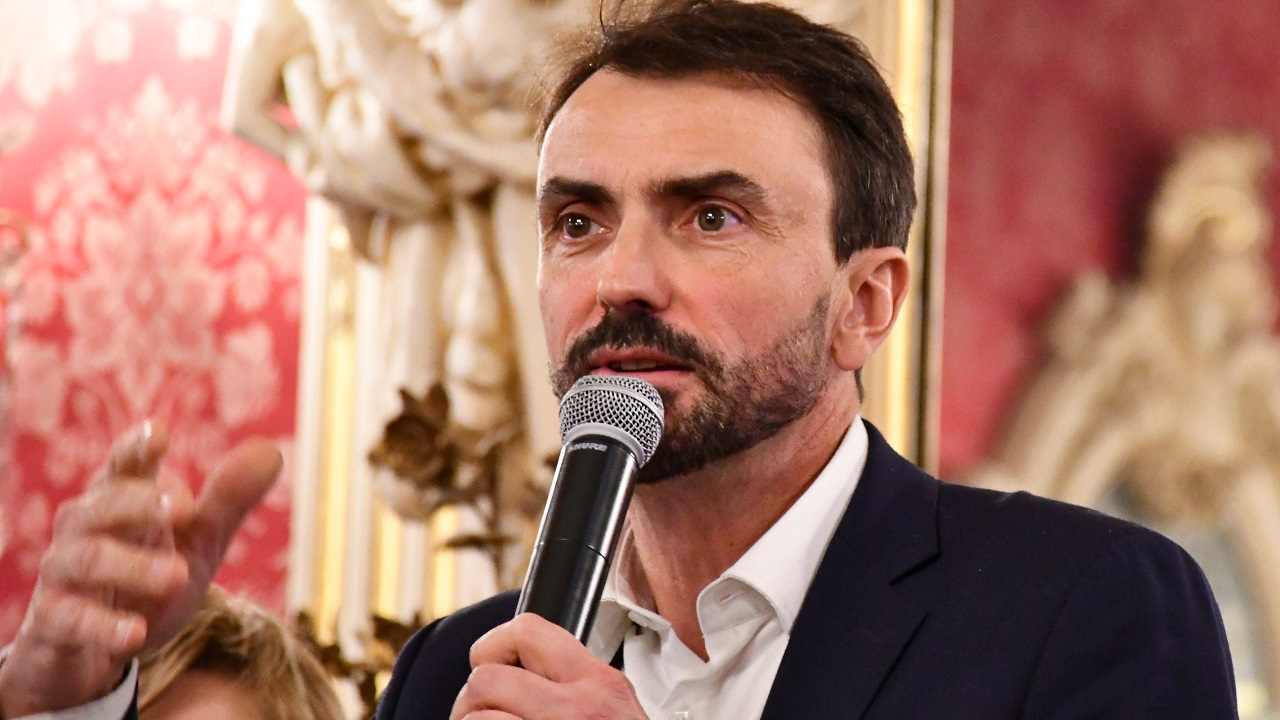 Grégory Doucet va présenter son bilan aux Lyonnais lors de neuf soirées d'échanges