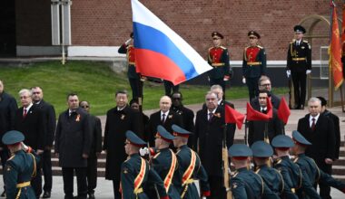 Vladimir Poutine célèbre les soldats russes en Ukraine