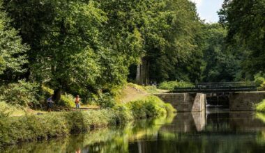 Le canal d’Ille-et-Rance offre de multiples occasions de flâner le long de ses 48 écluses.
