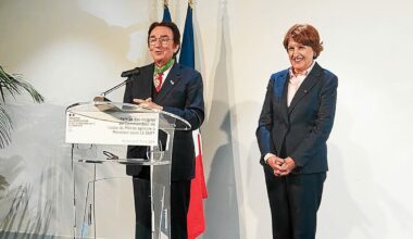 « Un atout extraordinaire pour notre industrie agroalimentaire » : le patron breton Louis Le Duff fait commandeur du Mérite agricole