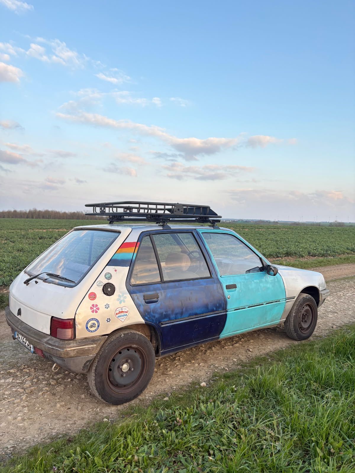 La Peugeot 205 qui participera à l’Europ’raid.