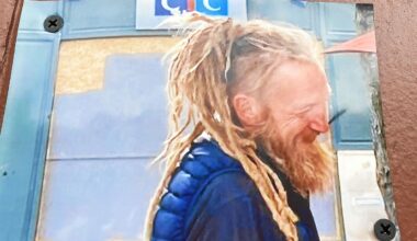 « La rue l’avait lessivé » : SDF depuis 20 ans à Rennes, Tom est mort place Sainte-Anne