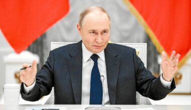 Moscou accuse Kiev d’intensifier ses attaques aériennes pour perturber les négociations de paix