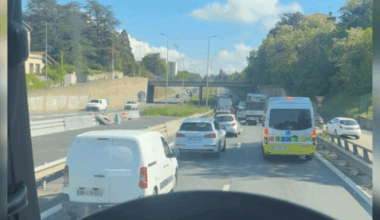 Loire : collision entre deux poids lourds sur l'A72, un accident en cours sur la RN88