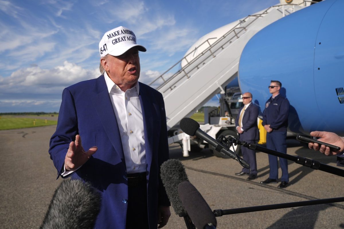 Trump annonce qu'il reportera les droits de douane sur l'Union européenne