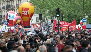 la gauche se réunit à Dunkerque, sans Mélenchon et Roussel qui défileront à Paris et Valenciennes