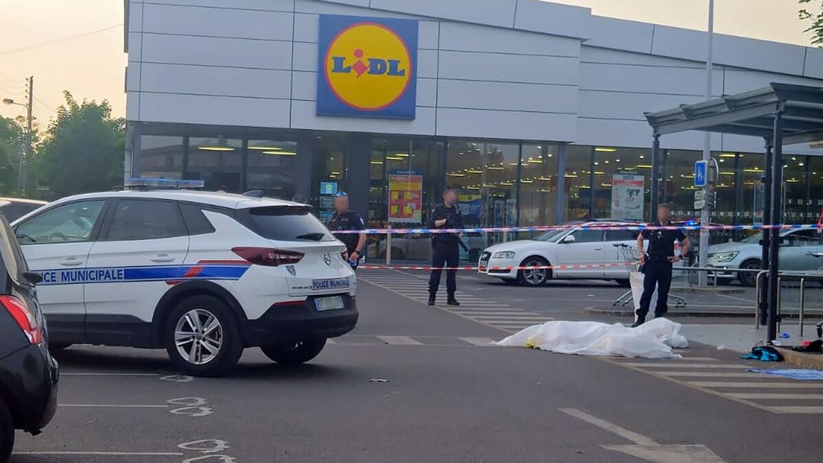 « C’est tellement choquant » : un mineur tué d’un coup de hache à la gorge sur le parking du Lidl de Nogent-sur-Oise