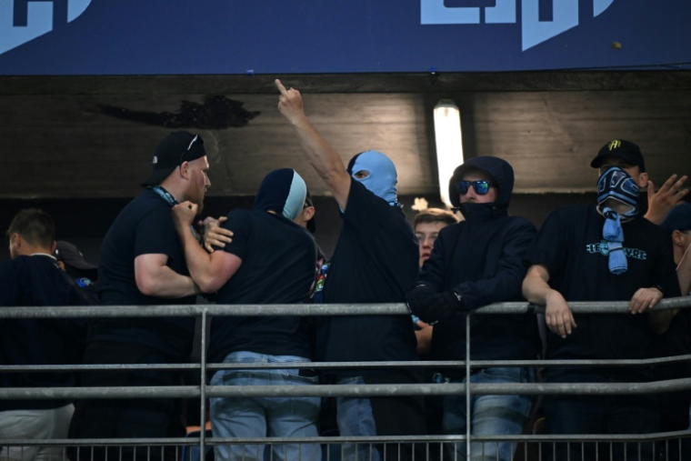 Des incidents en tribune au Havre samedi ont provoqué une interruption d'une trentaine de minutes du match contre l'OM de la 33e journée de Ligue 1.  ( AFP / LOU BENOIST )