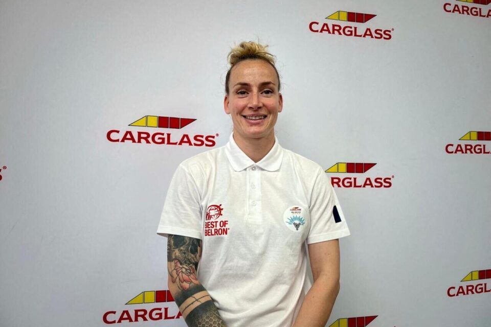 Marine Aguilar, championne de France en titre de Best of Belron, était présente ce mercredi 14 mai à Seclin (Nord) pour juger la qualité du travail des candidats au championnat de 2025.