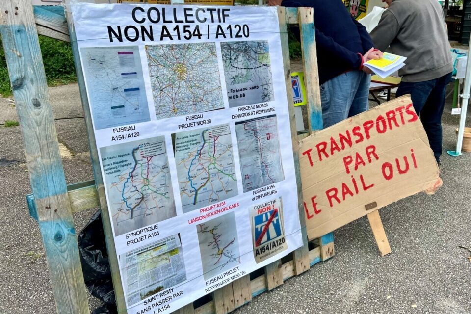 Saint Etienne du Rouvray fête Contournement Est opposants