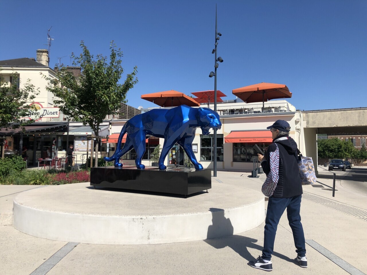 Dans cette ville de l'Eure, les sculptures de Richard Orlinski ouvrent le débat