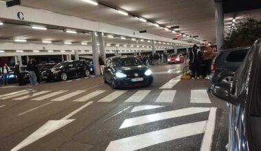 près de Rouen, la maire s’insurge contre les centaines de voitures qui colonisent le parking