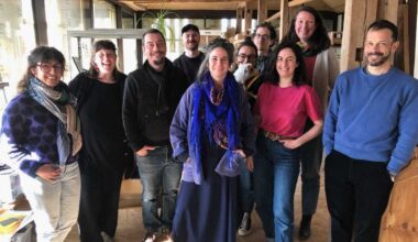 Sommé de quitter ce patrimoine au bord de la Sèvre nantaise, ce collectif d'artistes lance une pétition