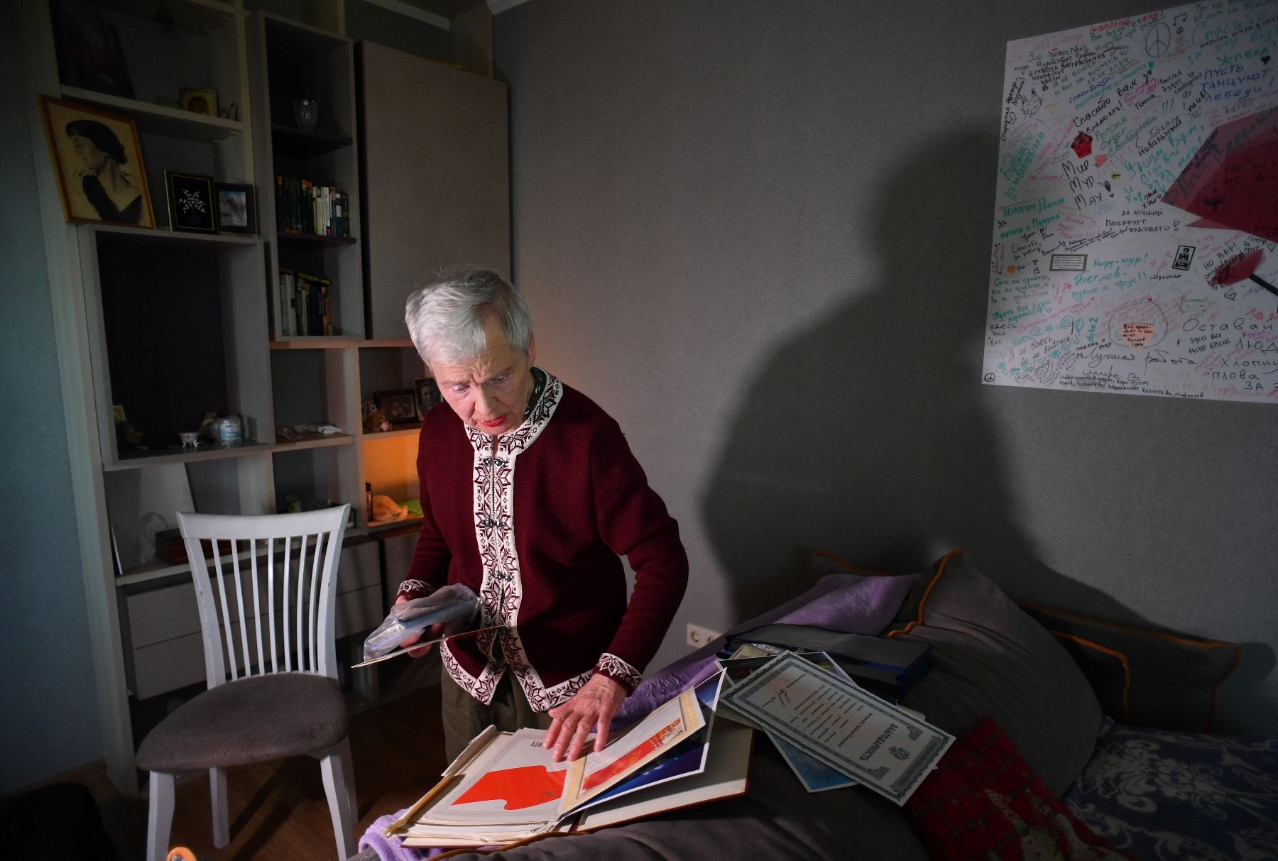 Lioudmila Vassielieva, 84 ans, à Saint-Petersbourg le 20 mai, doit être jugée pour avoir réclamé la "paix" en pleine offensive russe en Ukraine