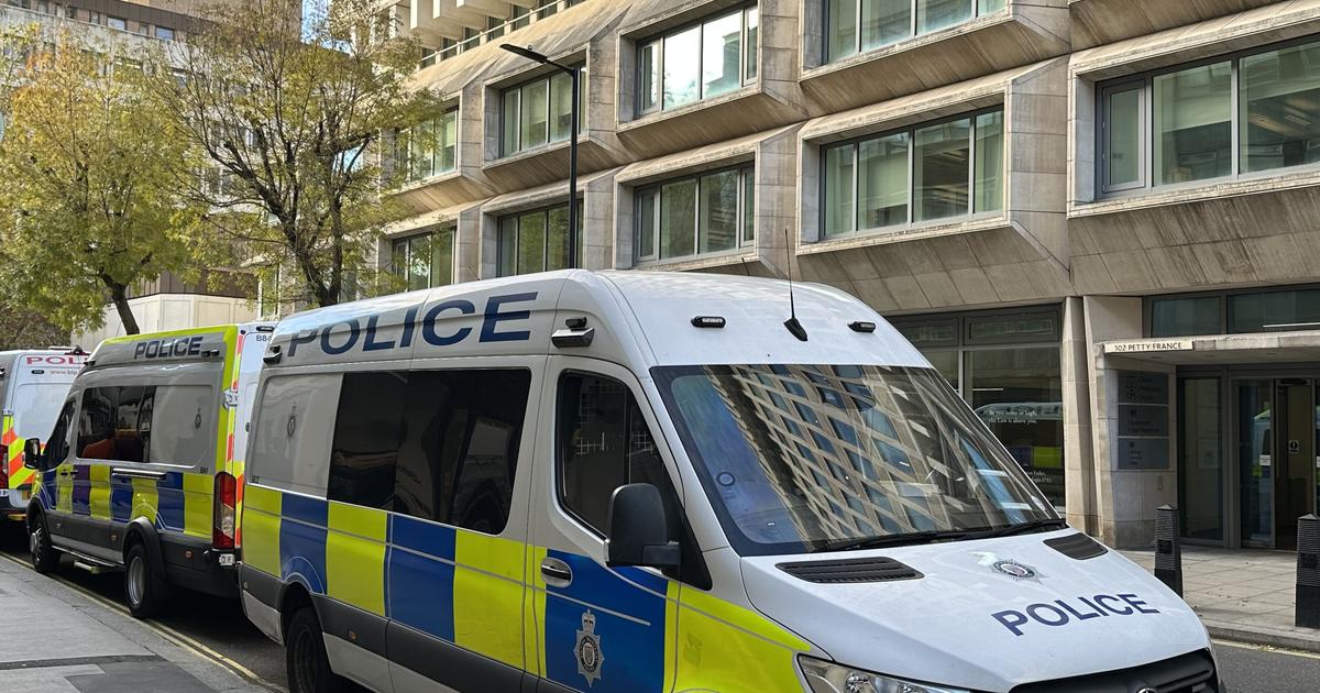 3 Iraniens inculpés pour des activités d'espionnage présumées