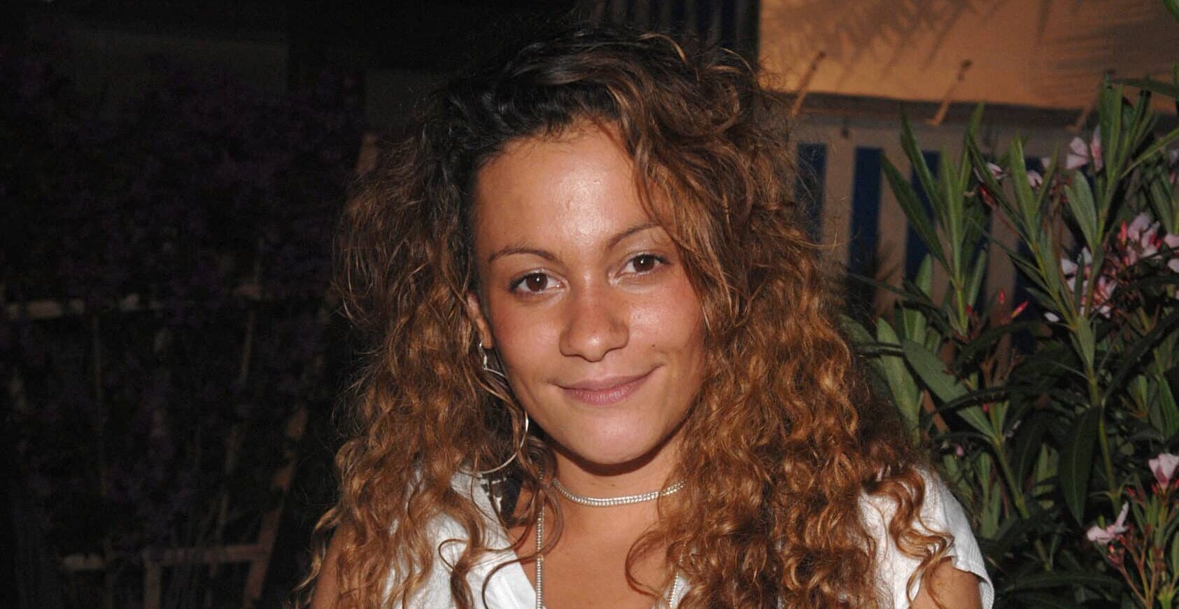 "C’était la fin pour moi", la chanteuse Kayliah, star des années 2000, est devenue serveuse