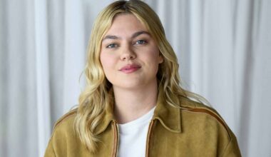 Eurovision 2025 : Louane s’envole pour le concours, voici sa place dans le classement des favoris