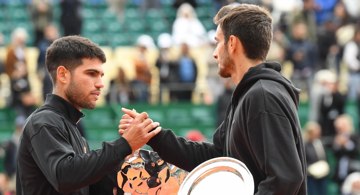 ATP - Rome > Lorenzo Musetti, après sa défaite contre Alcaraz : "Carlos est un phénomène qui a été trop critiqué bêtement. Il suffit de regarder les résultats. Il n'y a pas grand-chose à critiquer"