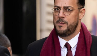 Des perquisitions menées chez le député insoumis de Marseille Sébastien Delogu pour vol de documents – Libération