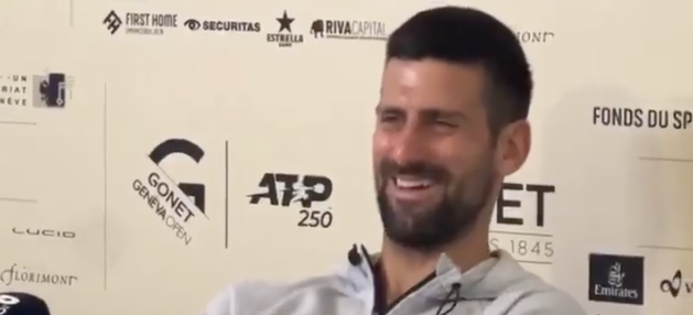 Insolite, ATP - Genève > Djokovic, à son fils qui lui pose une question en conférence de presse : "Je n'avais pas de casquette car tu me les as toutes prises ! Elles sont toutes dans ton placard et sans elles, je ne supporte plus beaucoup le soleil !"