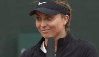 Roland Garros > Badosa, après sa victoire contre Osaka : "Merci Nadal car je dois dire que lorsque j'ai perdu le premier set, la première chose que j'ai faite a été de regarder l'emprunte de Rafa et de me dire : 'Allez Paula, tu dois te battre comme lui'"
