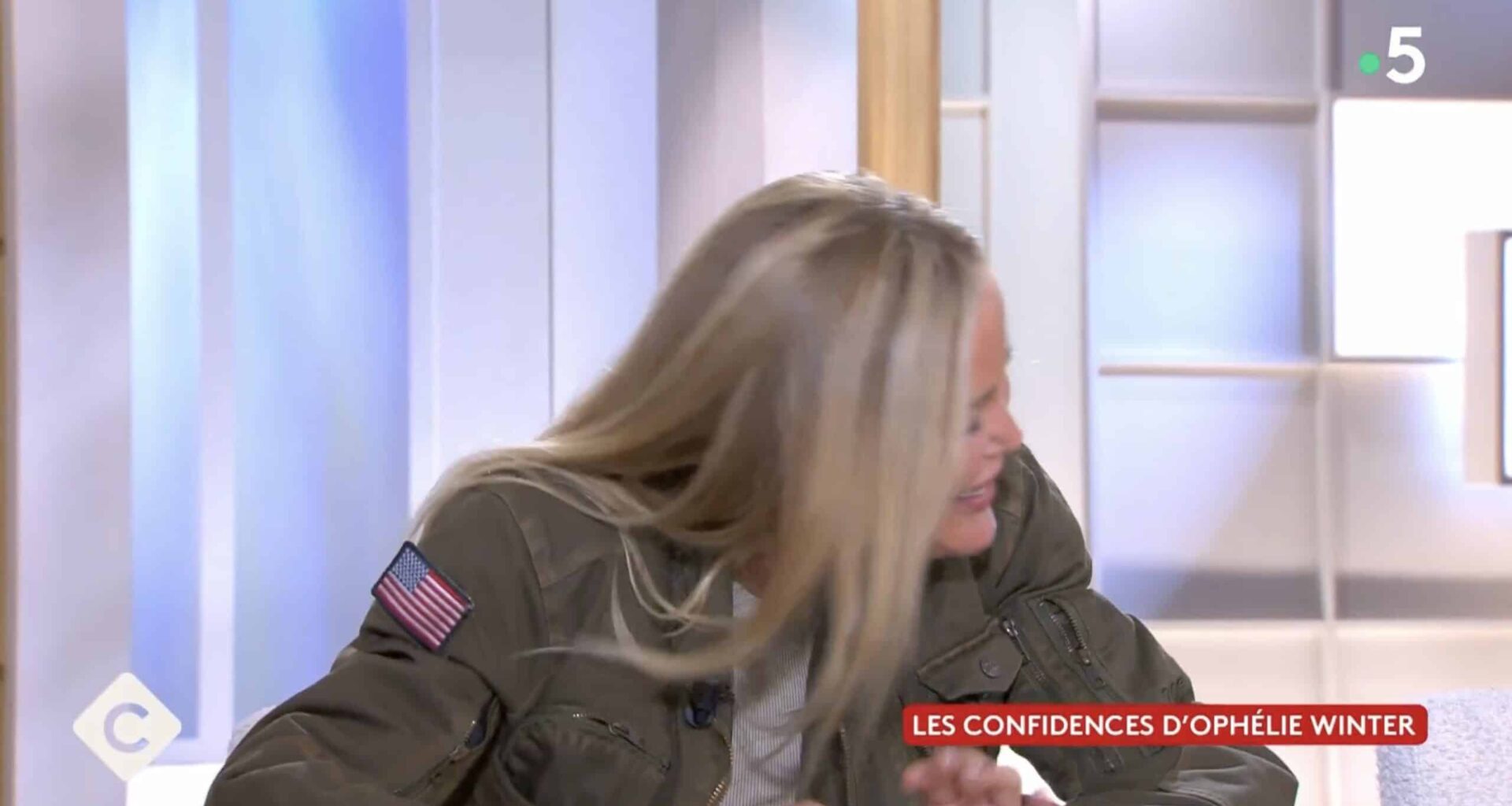 Ophélie Winter en larmes dans "C à Vous" en revoyant Prince : grosse révélation sur ce qu’ils faisaient "à deux" en studio