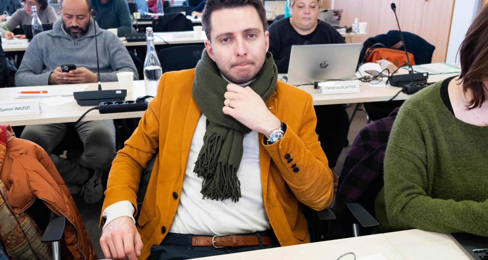 Place publique se divise au sein du conseil municipal de Grenoble, sur fond de suspension de Maxence Alloto qui dénonce des "calculs politiciens"