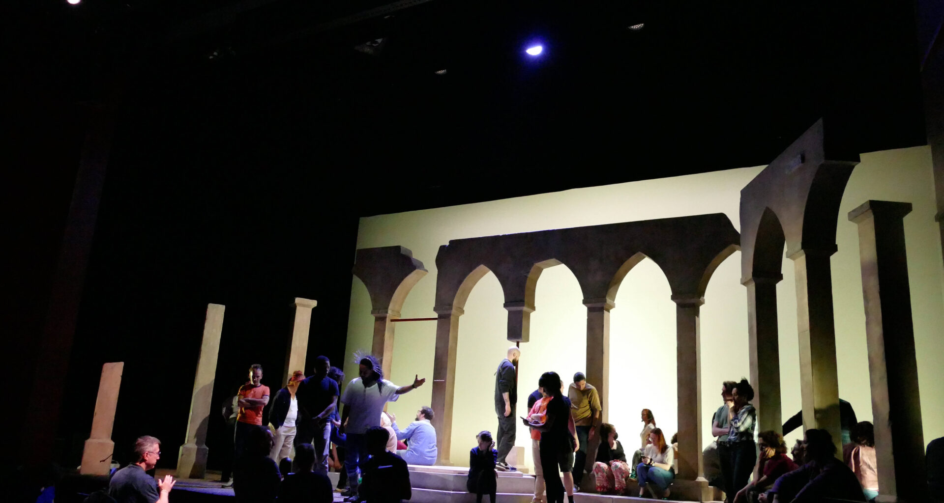 "La Belle Hélène": un opéra-bouffe dystopique et joyeux à voir à Toulon au mois de mai dans une version revisitée